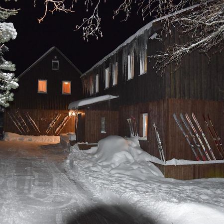 Villa Medvedi Boudy Loučná pod Klínovcem Exterior foto