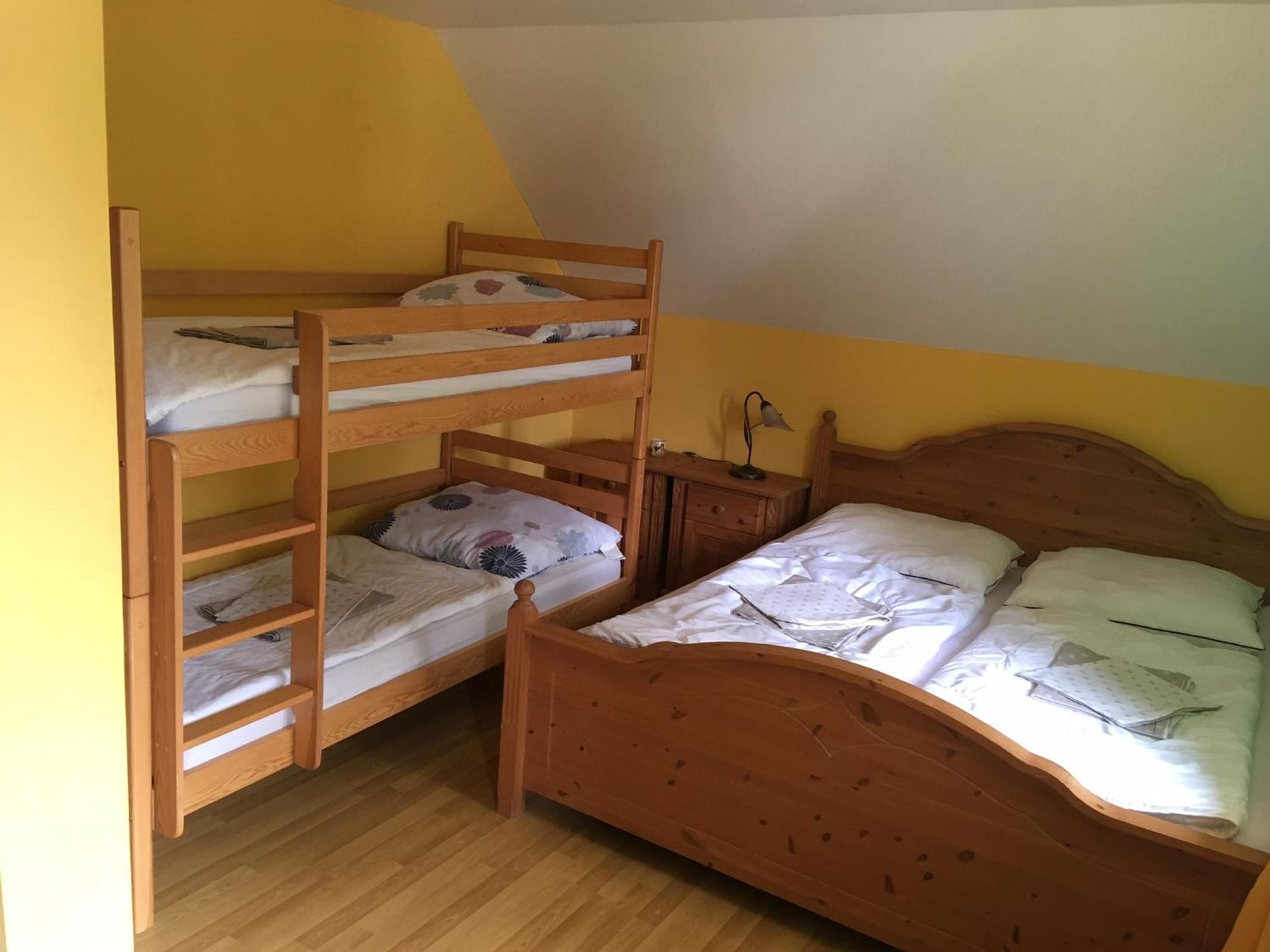 Villa Medvedi Boudy Loučná pod Klínovcem Exterior foto