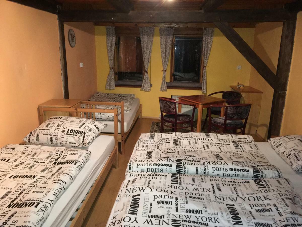 Villa Medvedi Boudy Loučná pod Klínovcem Exterior foto
