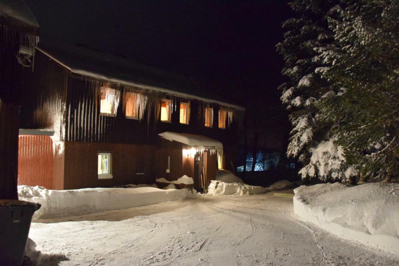 Villa Medvedi Boudy Loučná pod Klínovcem Exterior foto
